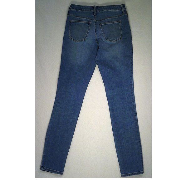 Universal Thread: Denim Jeans - Picture 2 of 5